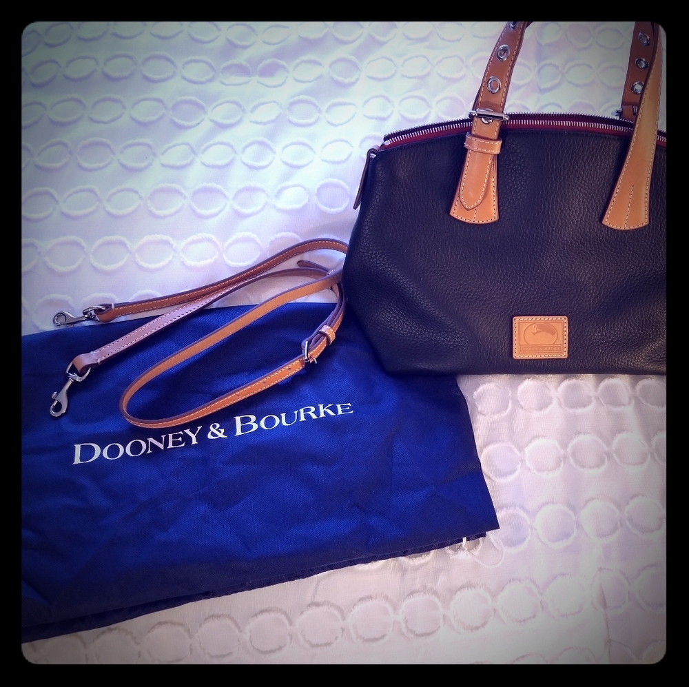 Dooney & Bourke Handbag
